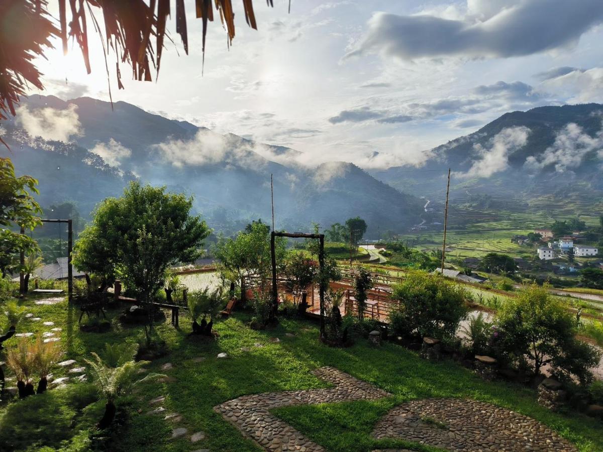 Zoni Home Tram Tau Cham Ta Lao Exteriér fotografie